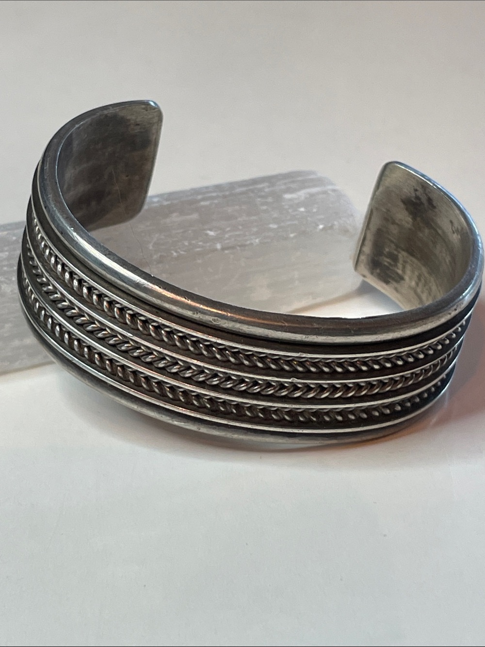 Tom Hawk Navajo Sterling Silver Wide Band Twisted Wire Cuff Bracelet 62g Silver